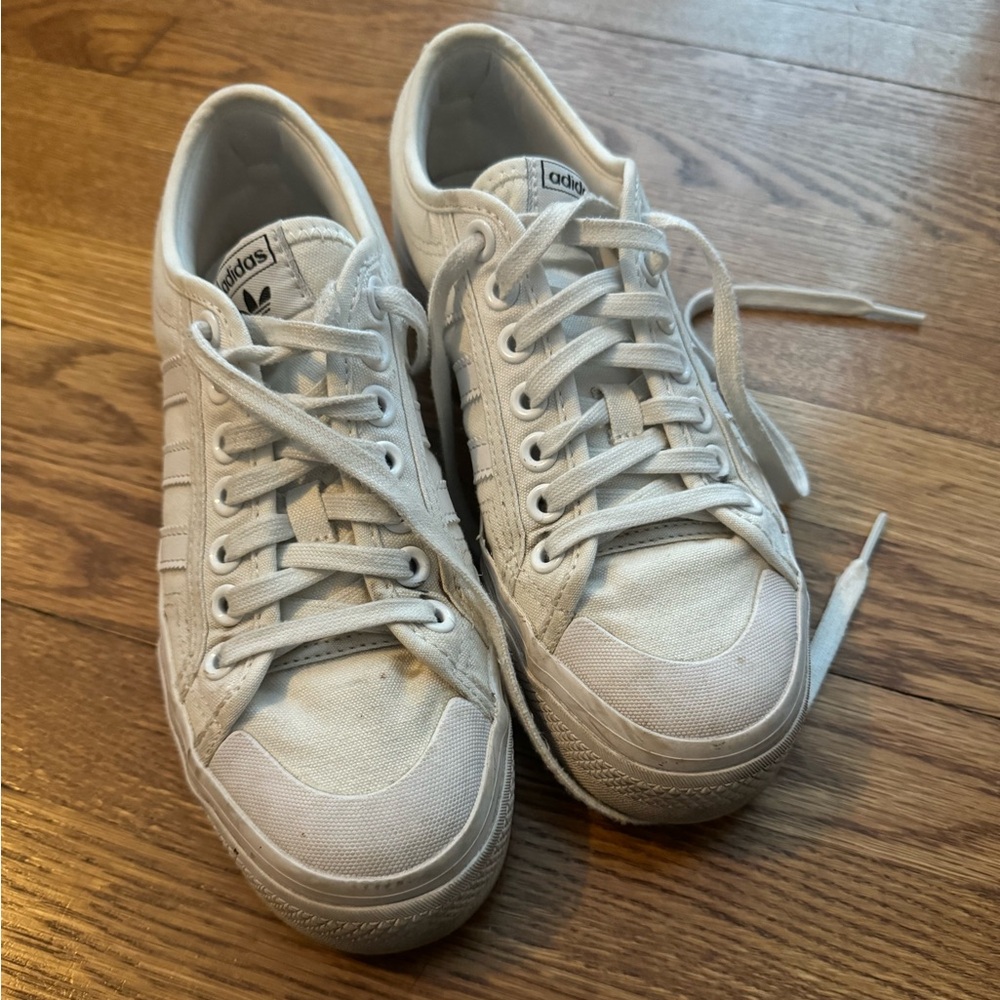 Adidas Bravada 2.0 Platform Sneaker